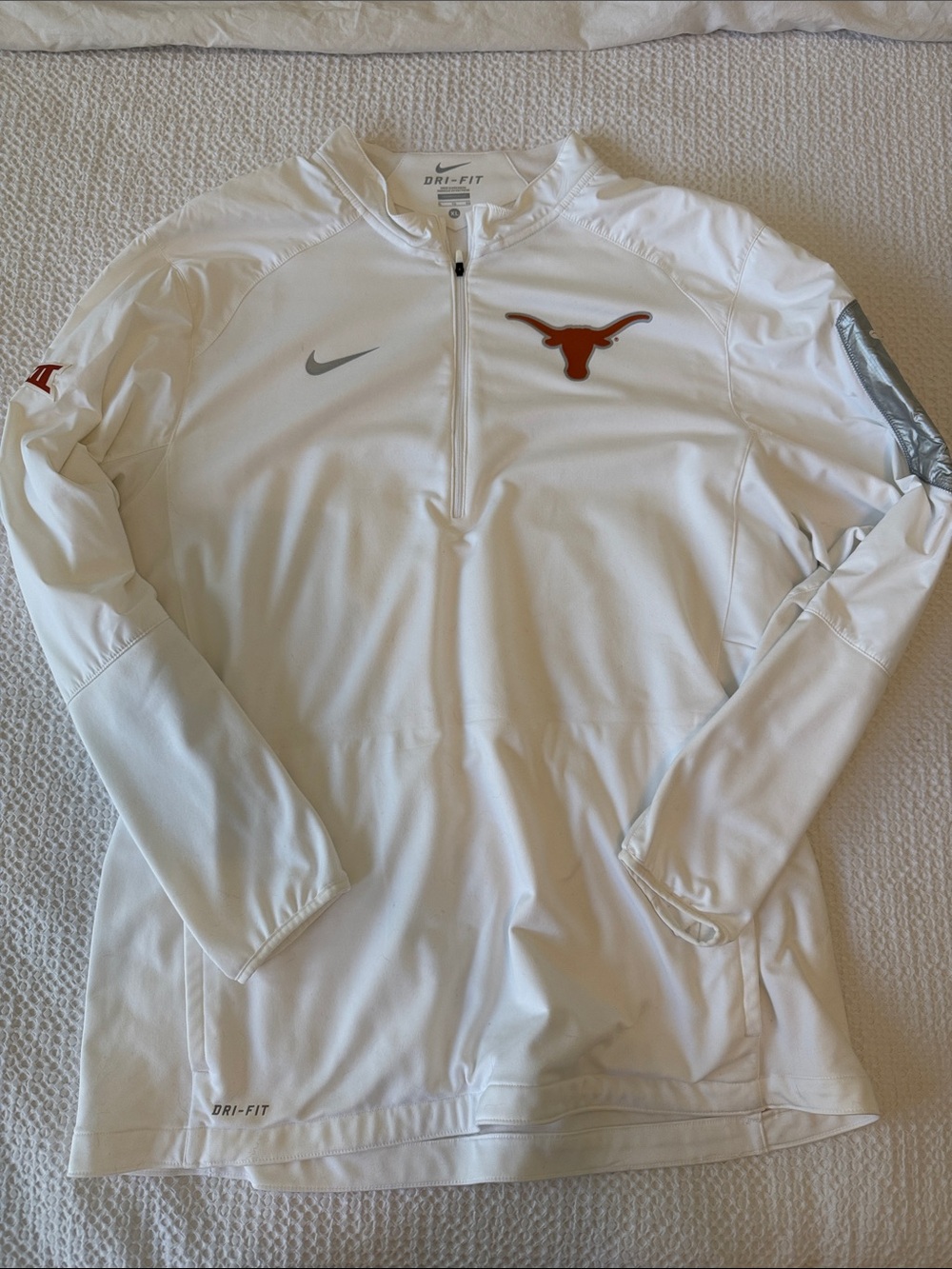 Nike Men's White Texas Longhorns Dri-FIT 1/4 Zip Pullover